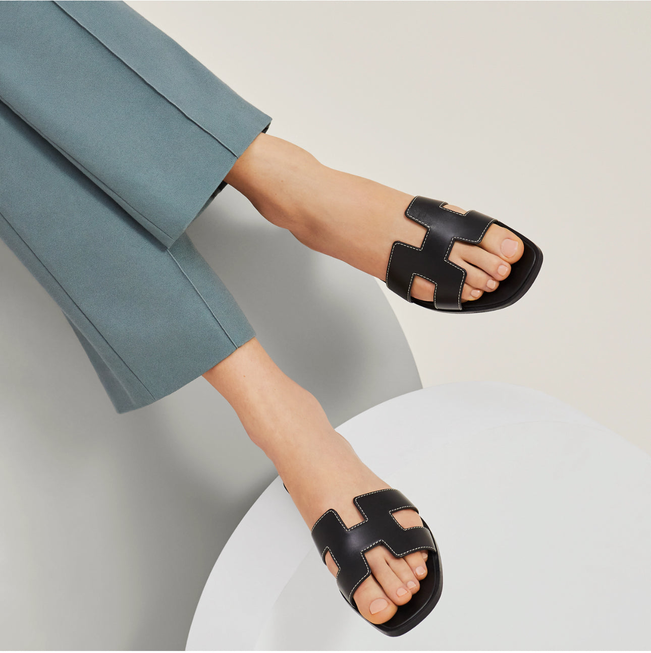 Hermès Oran Sandal -Black Leather